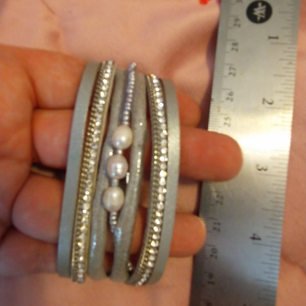 Cuff bracelet